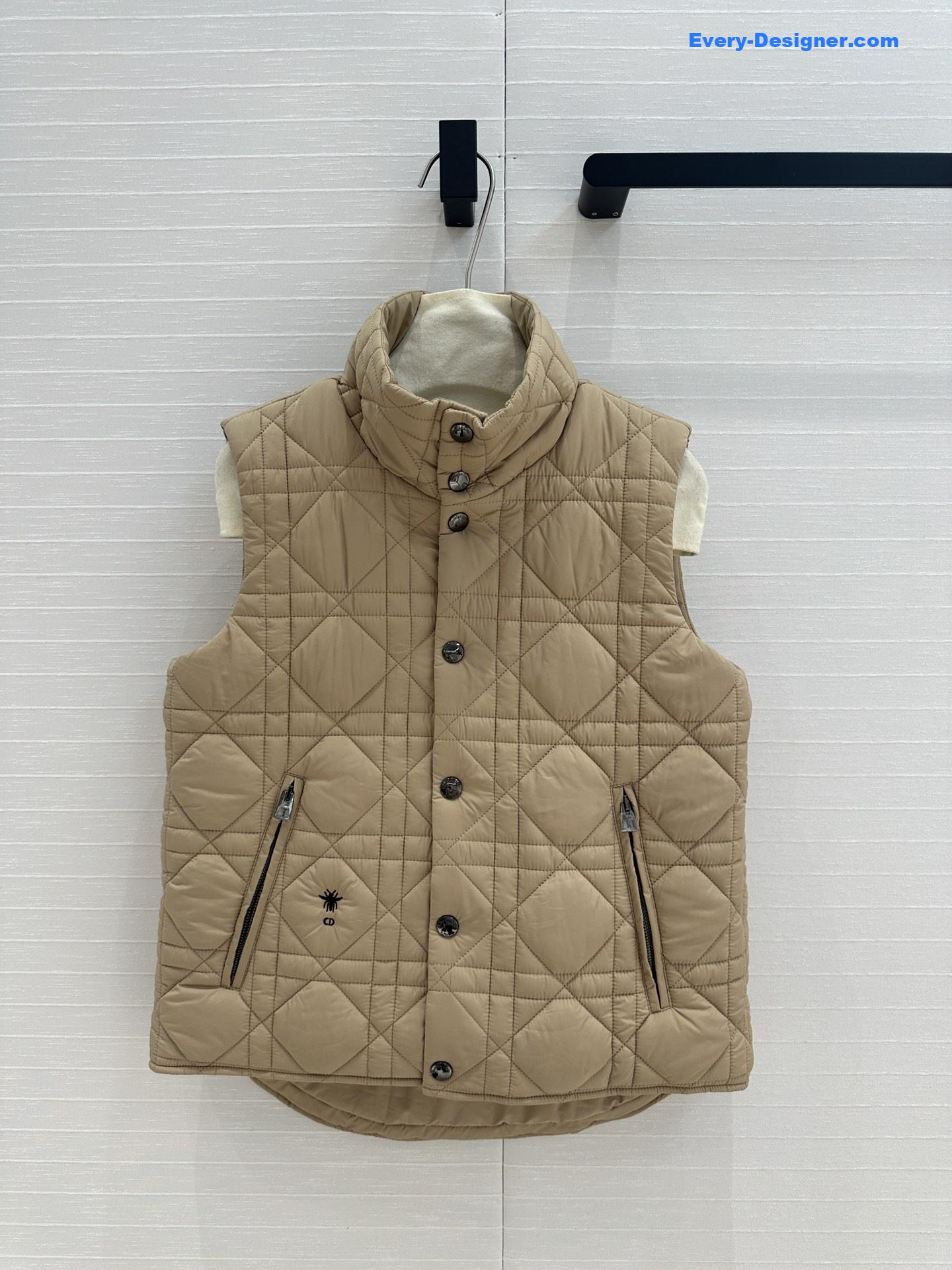 D10r quilted vest jacket