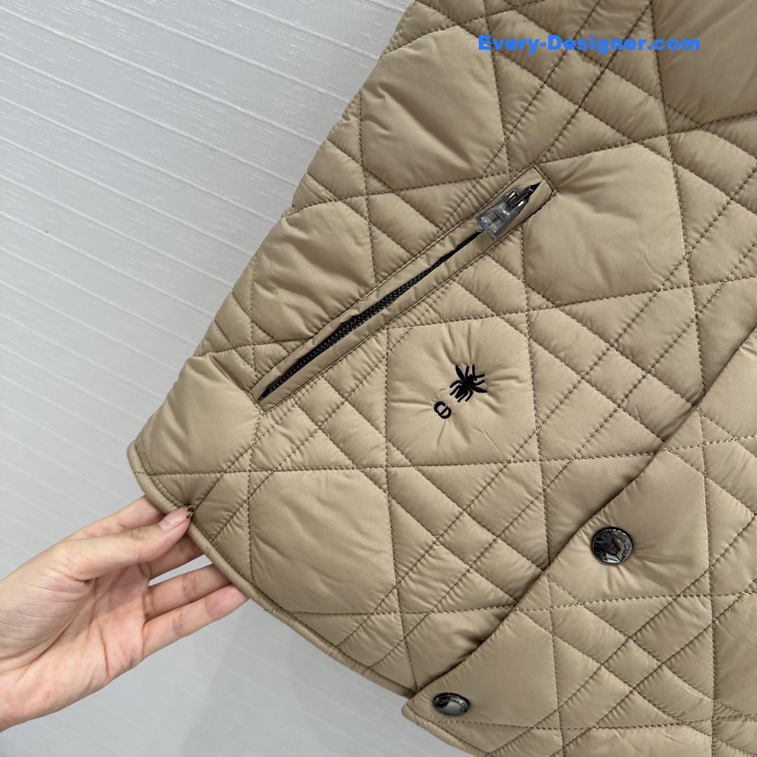 D10r quilted vest jacket