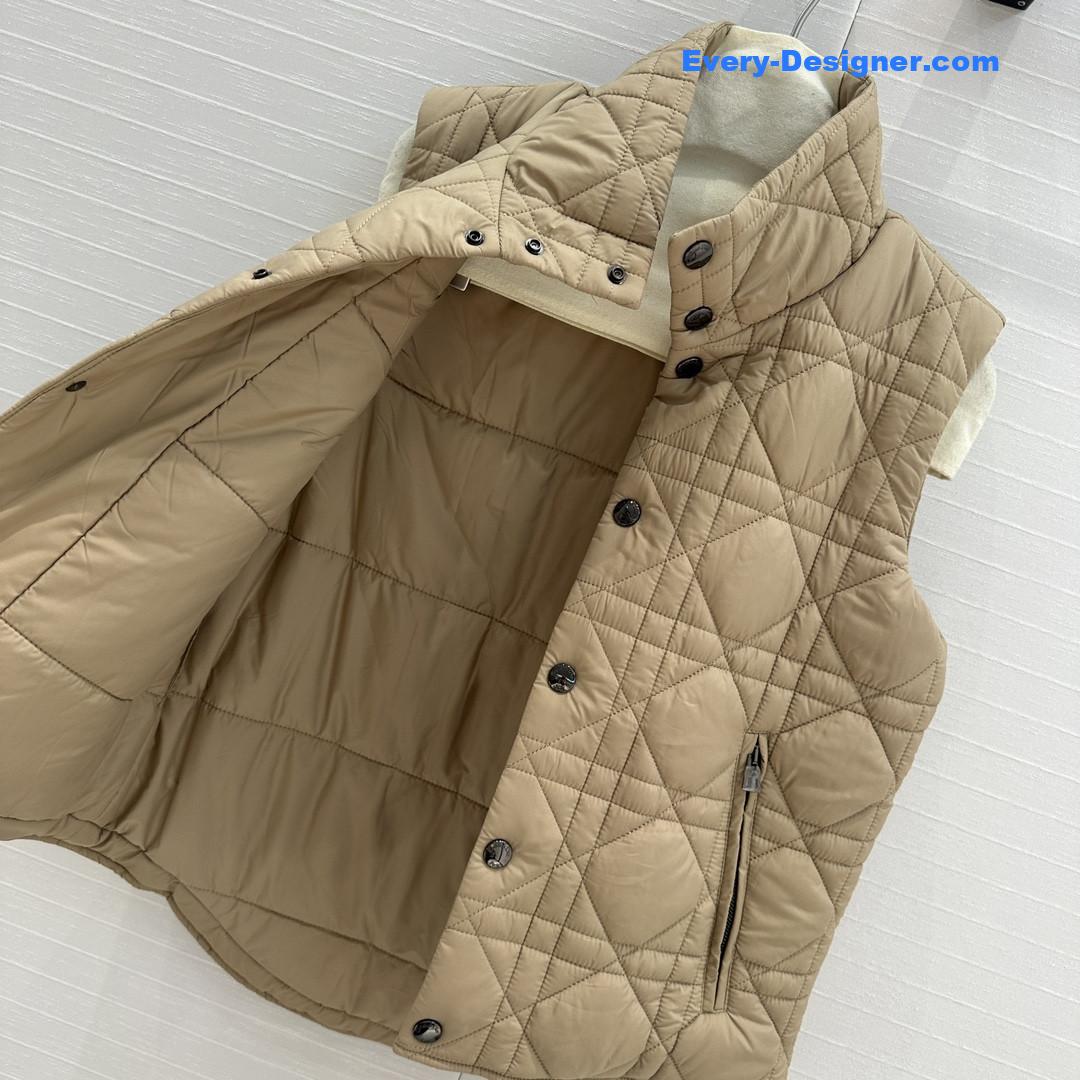 D10r quilted vest jacket