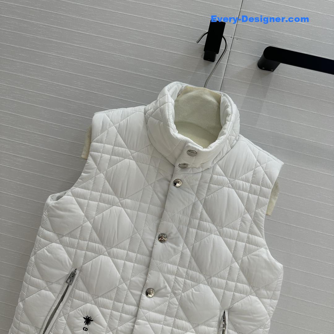 D10r quilted vest jacket
