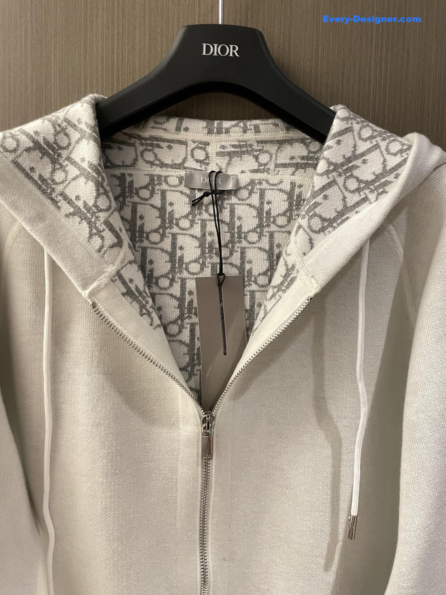 D10r icons double-sided zip hoodie white