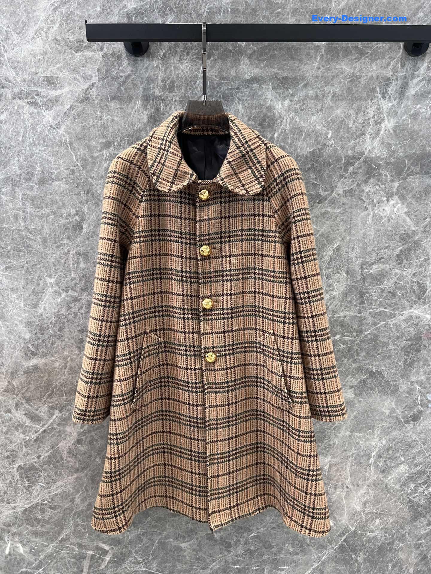 Ce1i*e woolen coat