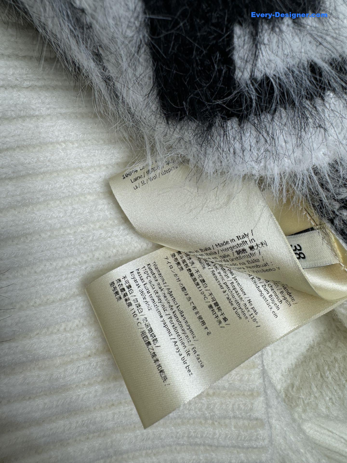 F**di ff zip-up bomber jacket white