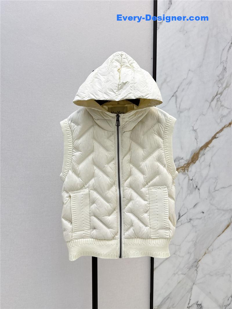 Vanitoo hooded down vest