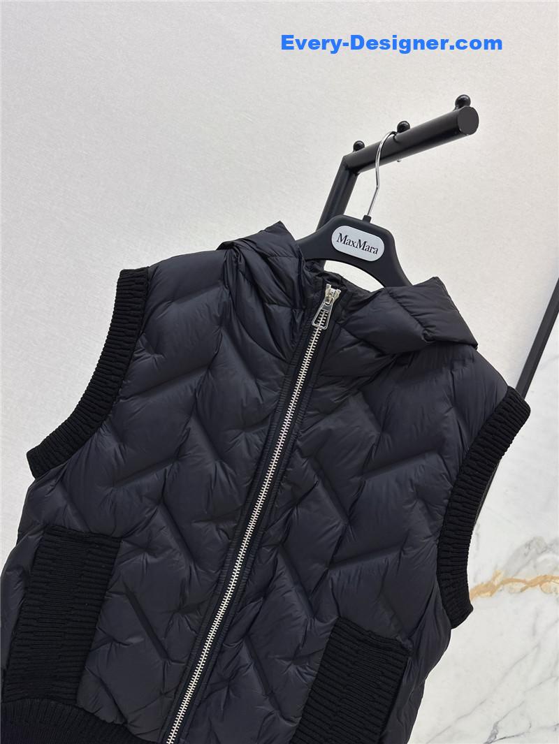 Vanitoo hooded down vest