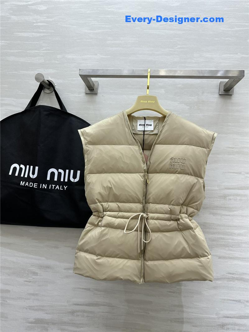 M1um1u waist down vest