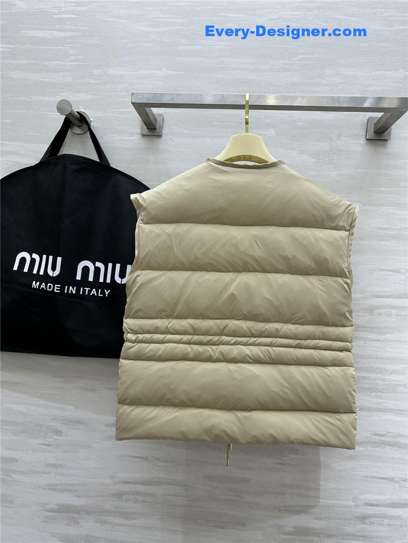 M1um1u waist down vest