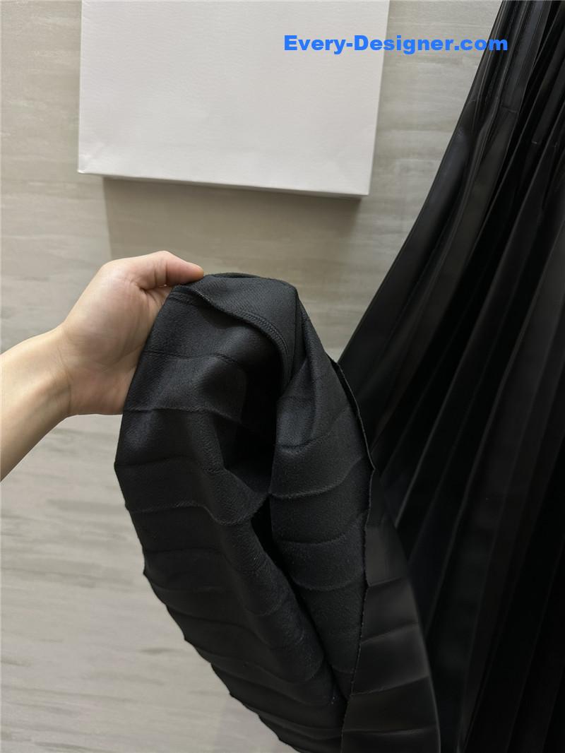 D10r high waist leather skirt