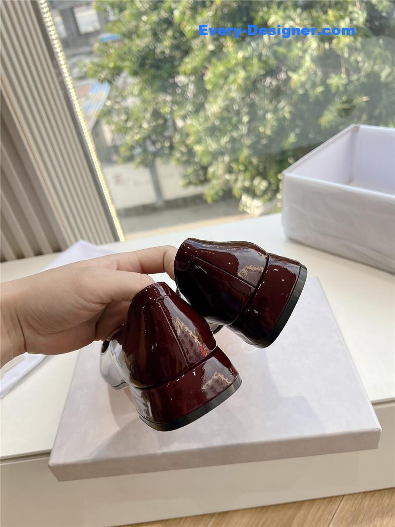 J1m*y Ch00 ravi garnet/crystal patent leather flats