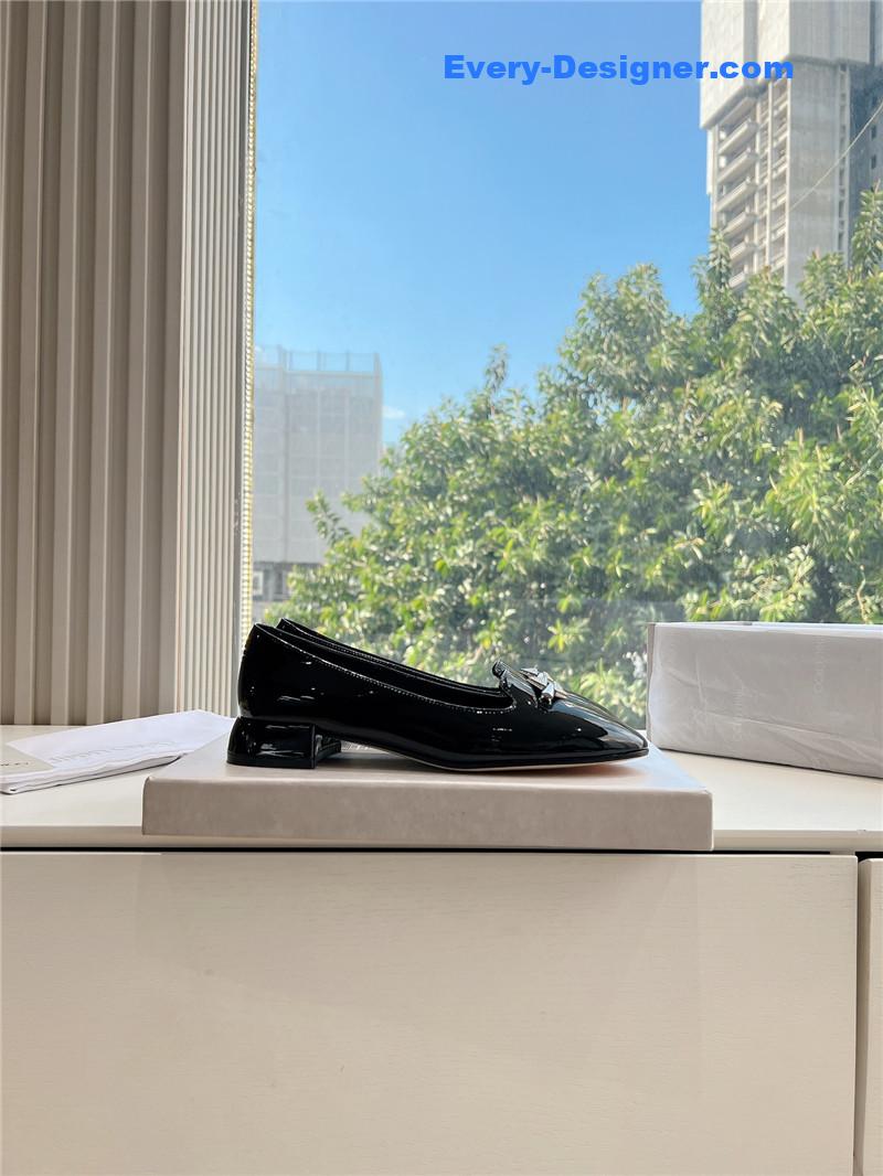 J1m*y Ch00 ravi black/crystal patent leather flats