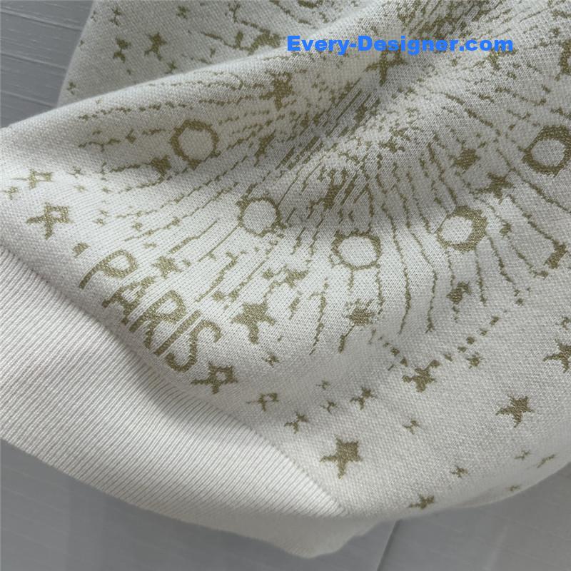 D10r gold embroidered cashmere sweater