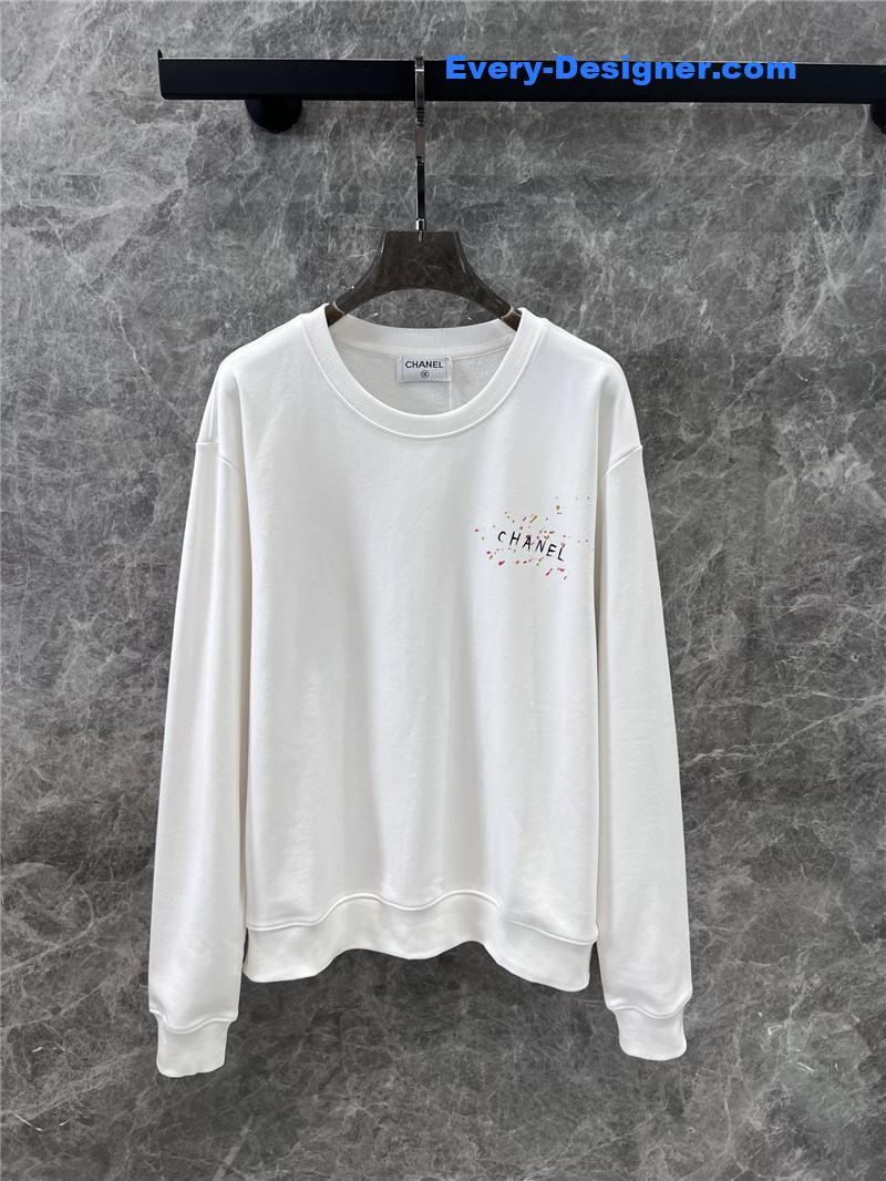 Ch**el graffiti print sweatshirt white
