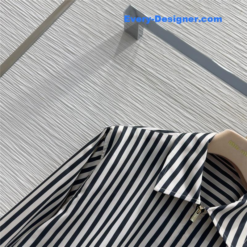 M1um1u long sleeve shirt