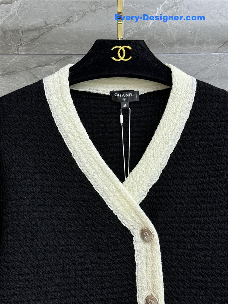 Ch**el contrast trim cardigan black