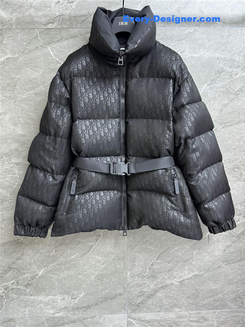 D10r old flower down jacket