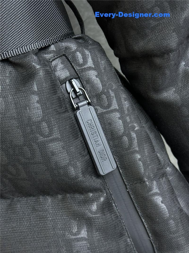 D10r old flower down jacket