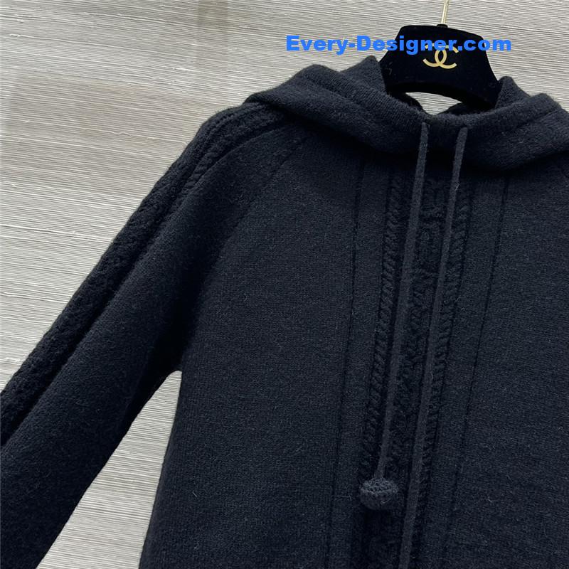Ch**el hooded knitted sweater navy