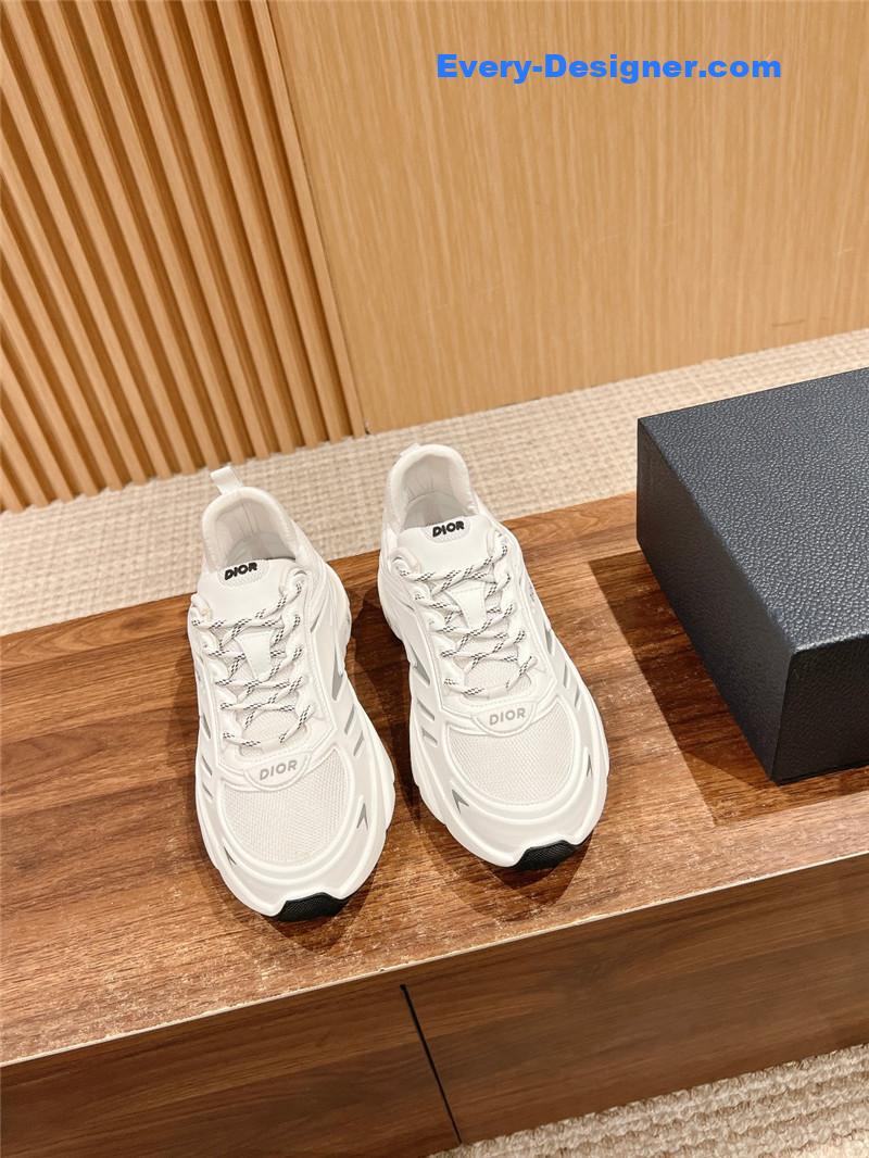 D10r lewis hamilton sneakers white