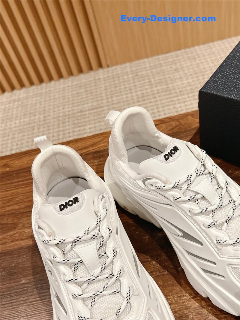 D10r lewis hamilton sneakers white