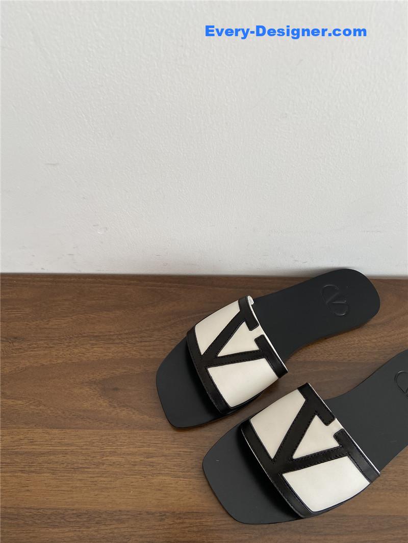 Va1e*ntin0 viva s*perstar nappa slides white/black