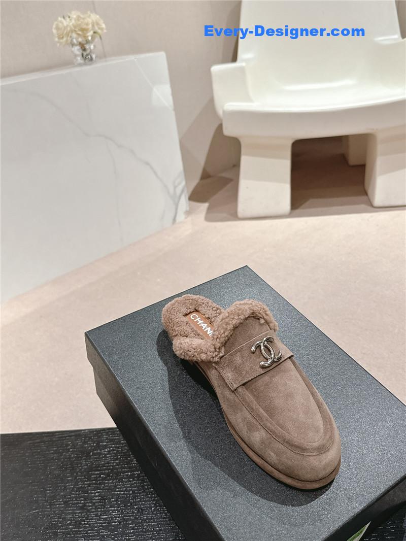 Ch**el calfskin wool mule loafers camel