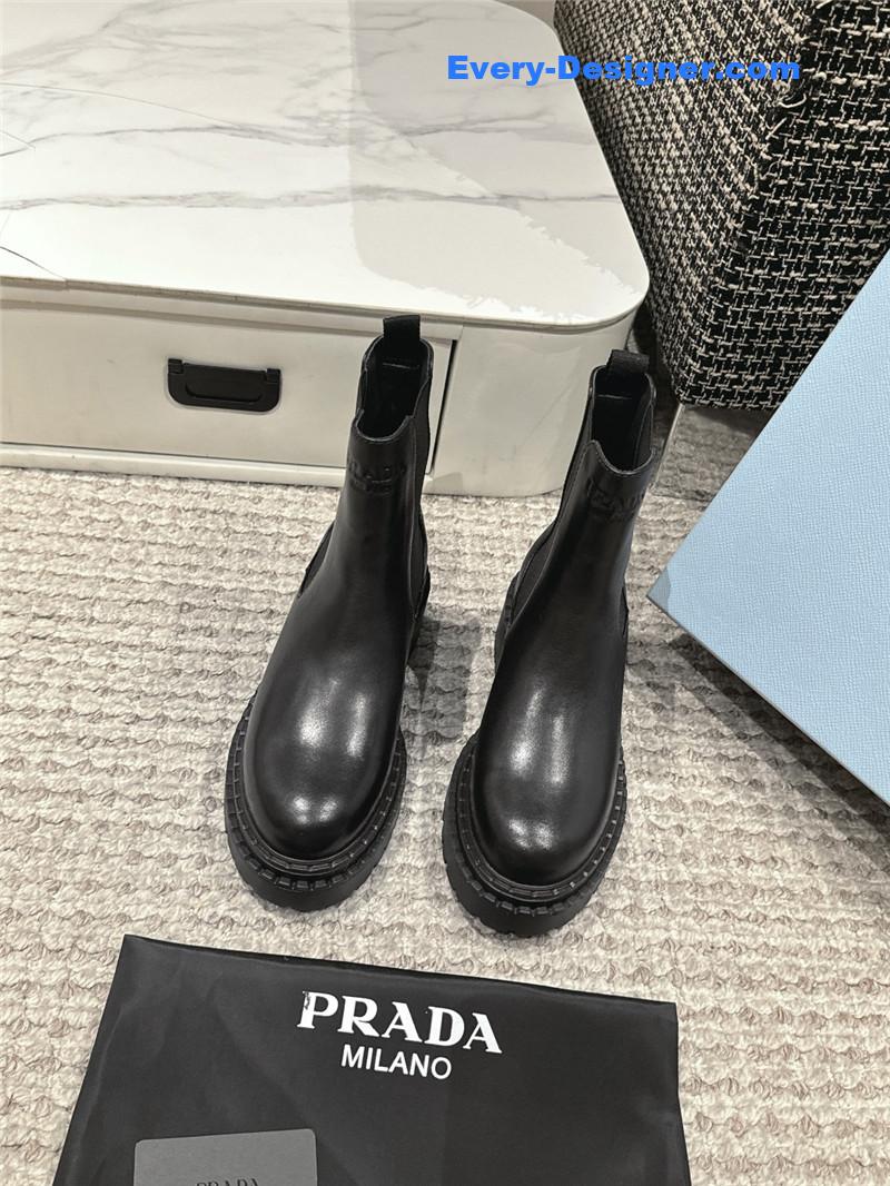 Pra*a leather chelsea boots