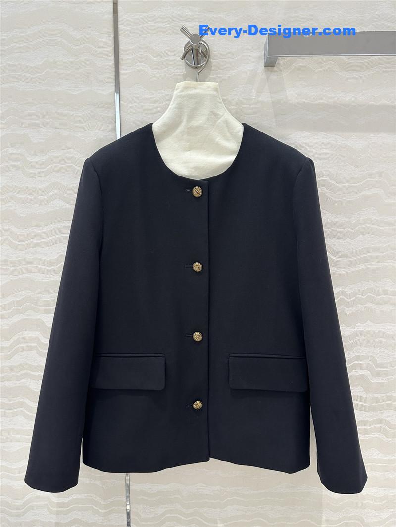 Pra*a wide shoulder suit