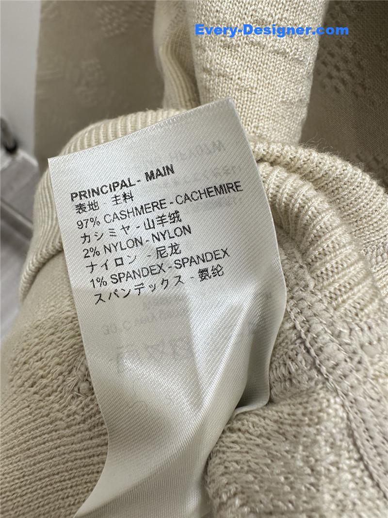 l0vis Vvtt0n lv cardigan jacket