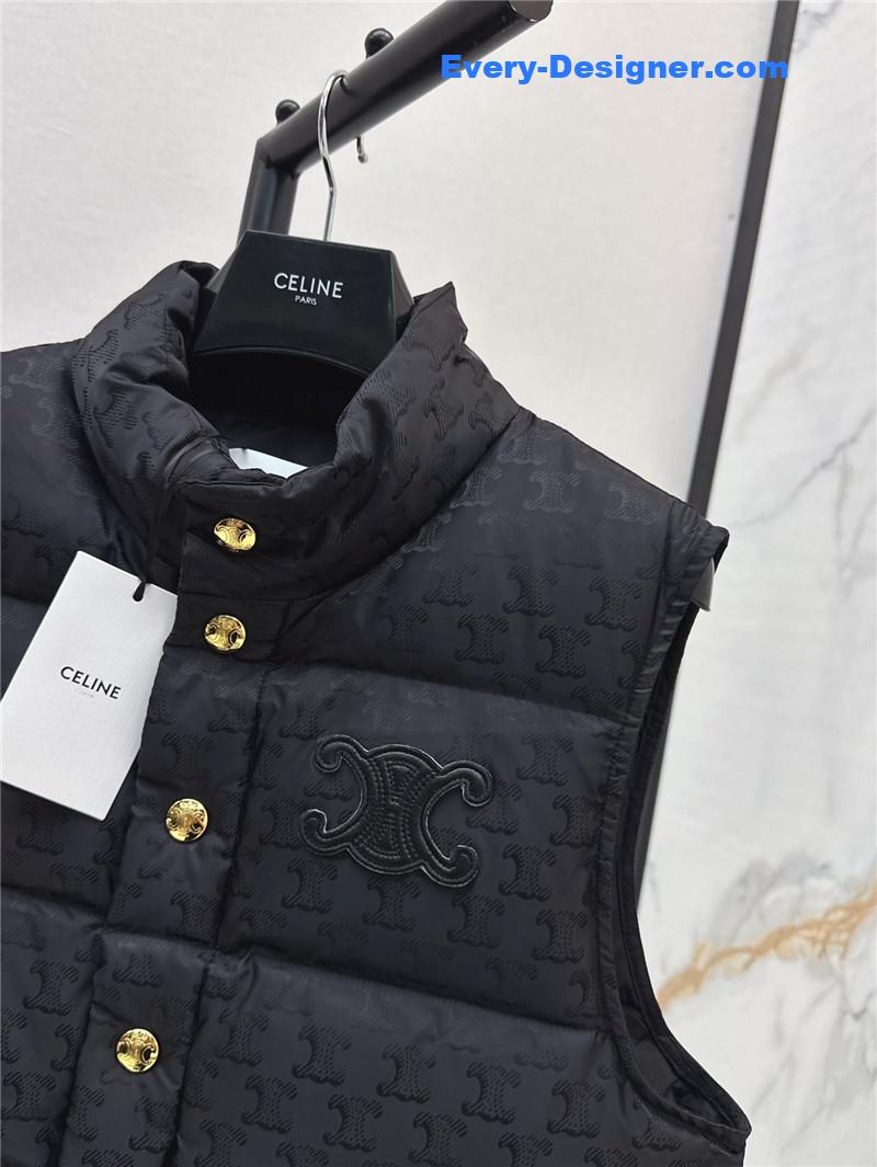 Ce1i*e stand collar down vest