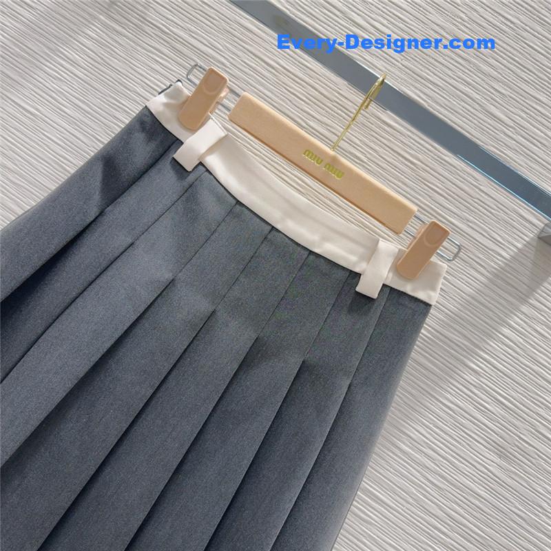 M1um1u new skirt