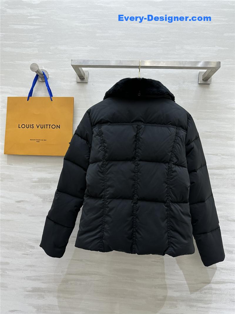 l0vis Vvtt0n lv lapel down jacket