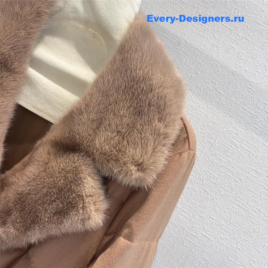 L0r0 P1ana mink collar goose down jacket