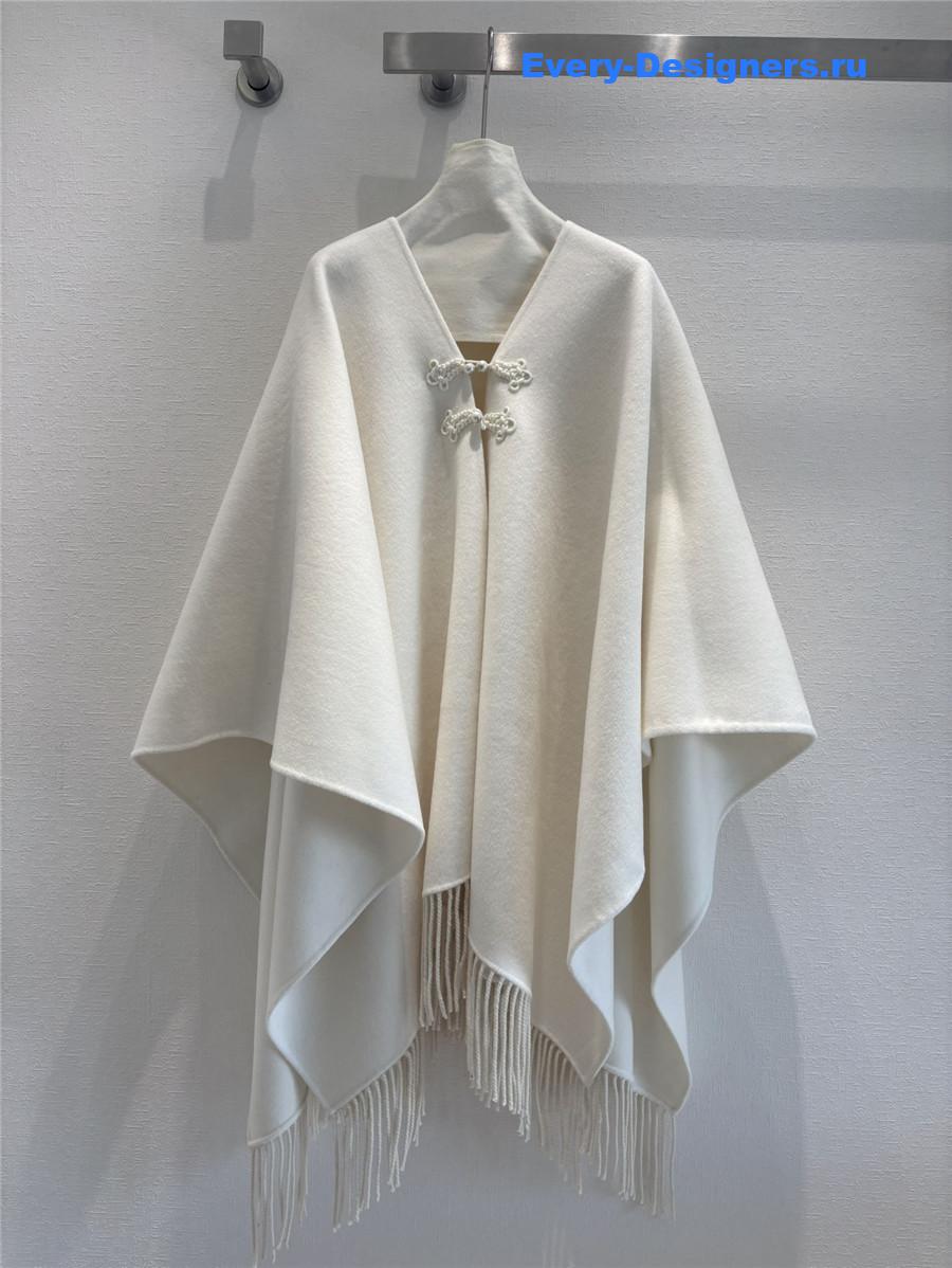 D10r cashmere buttoned cape