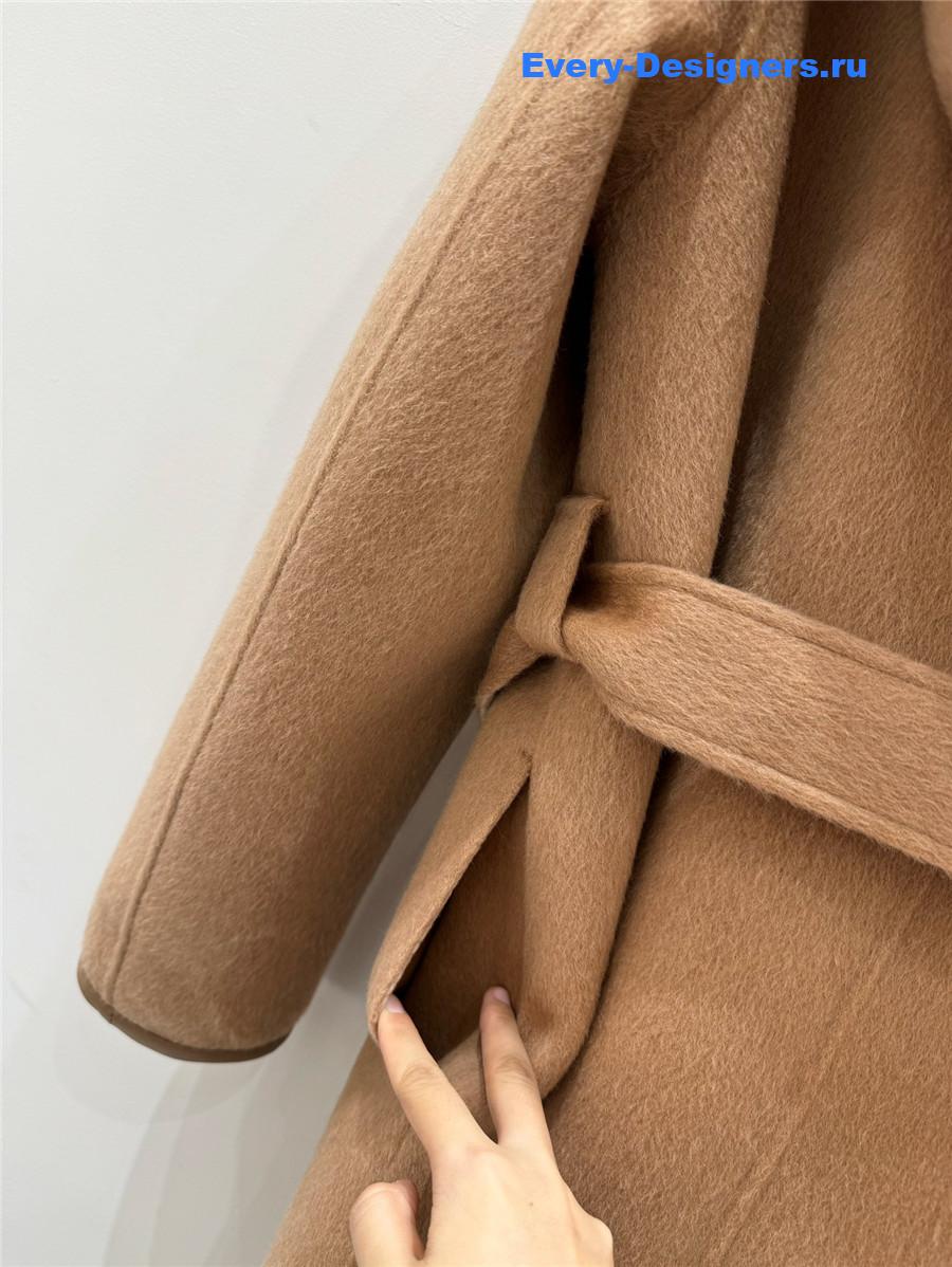 D10r belted cashmere coat