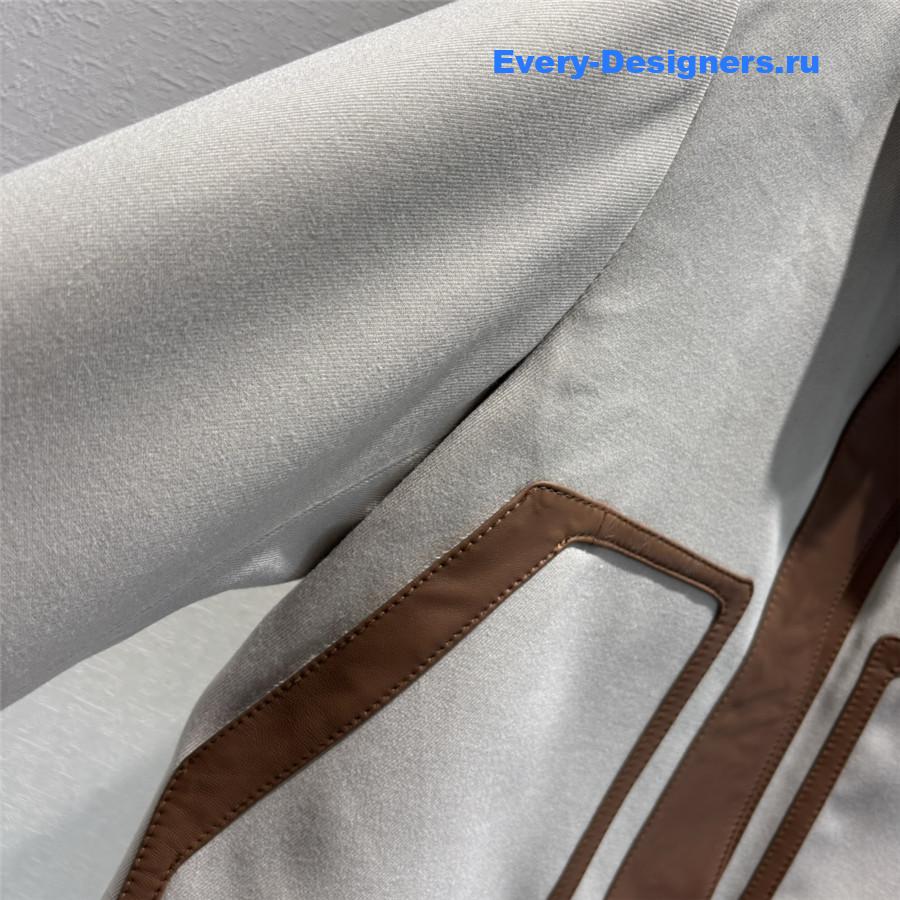 H**me5 short leather trench coat