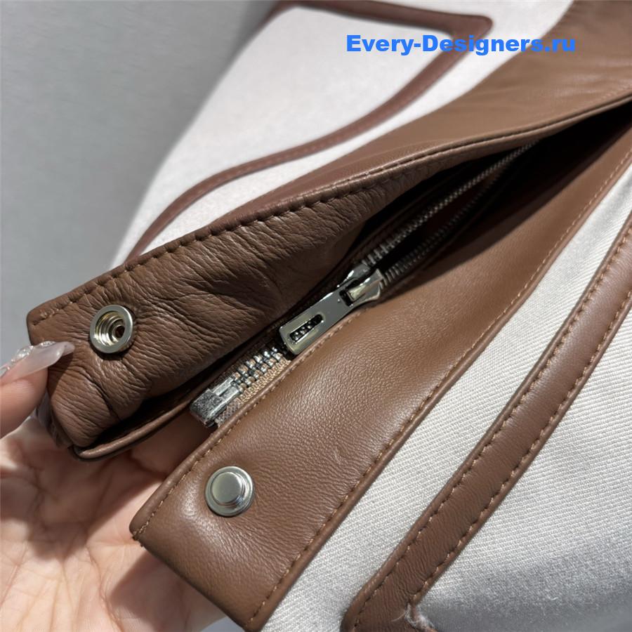 H**me5 short leather trench coat