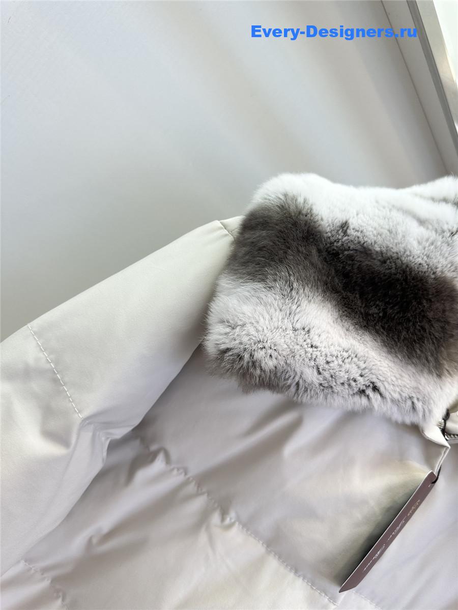 L0r0 P1ana goose down jacket