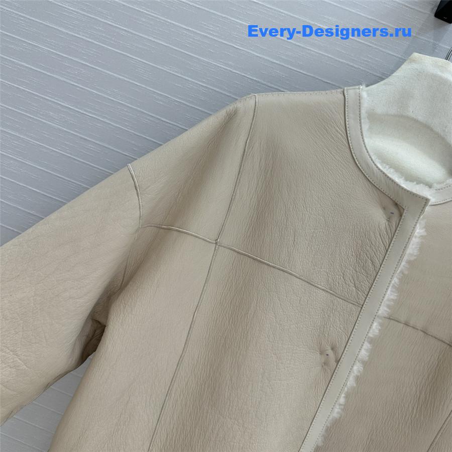 Vanitoo shearling coat