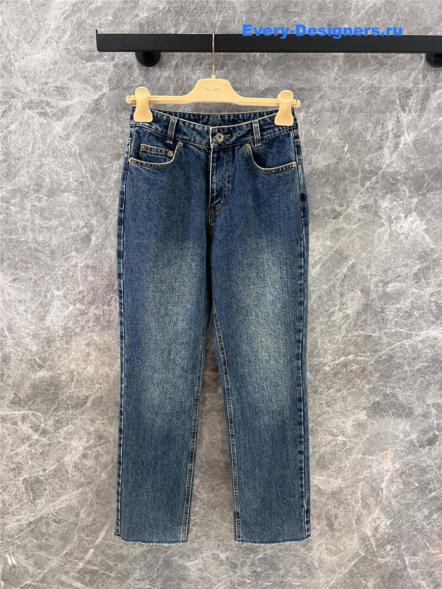 M1um1u embroidered raw-edge jeans