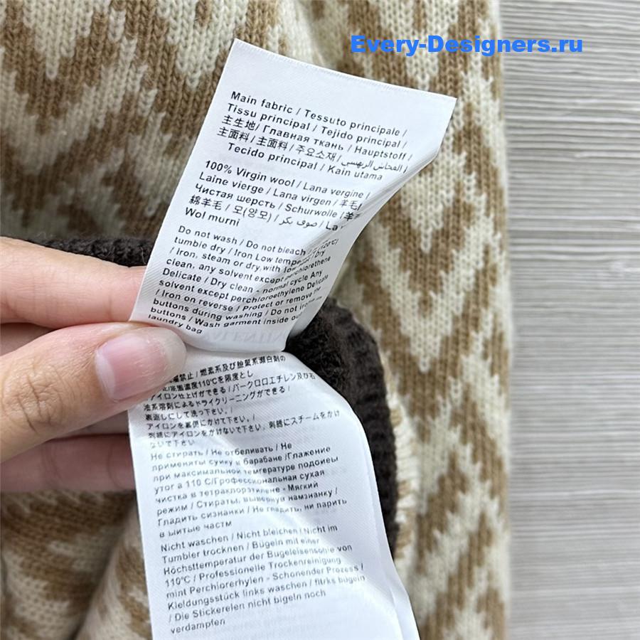 Va1e*ntin0 cardigan long coat