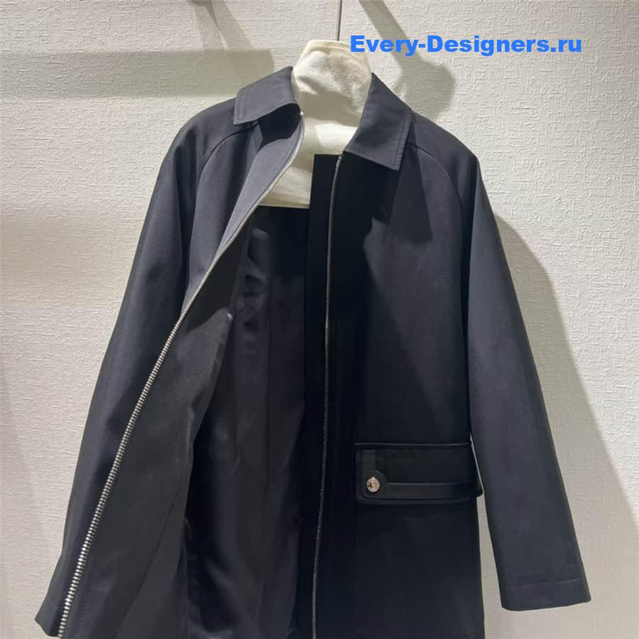 H**me5 waist trench coat