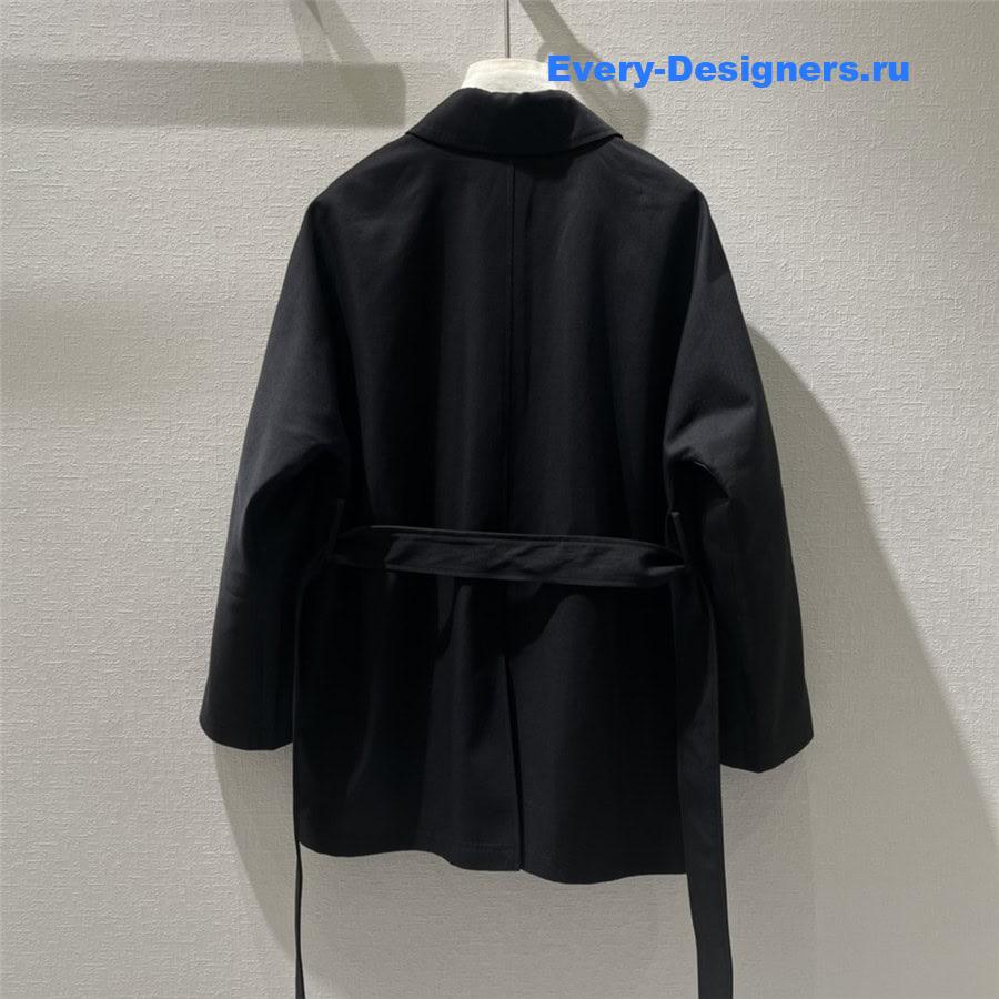 H**me5 waist trench coat