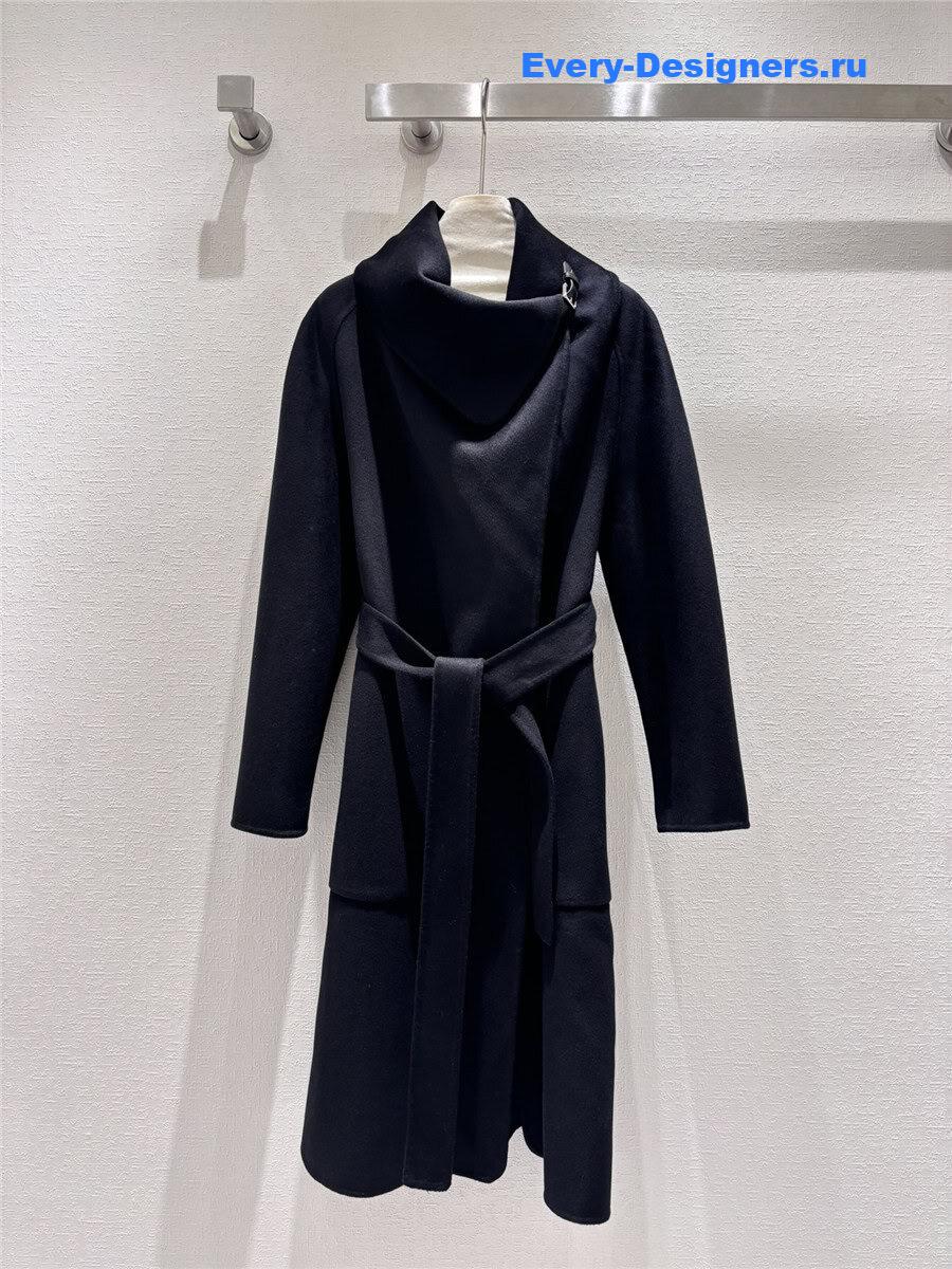 H**me5 cashmere coat with stand collar
