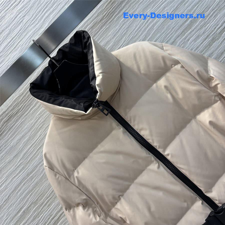 D10r stand collar belt down jacket