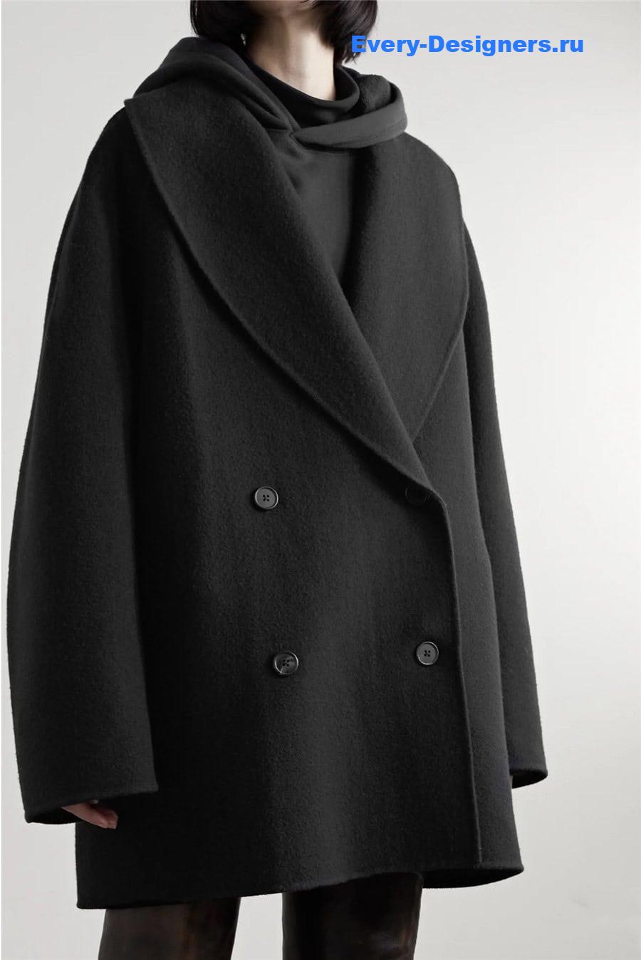 The R0w mid-length coat