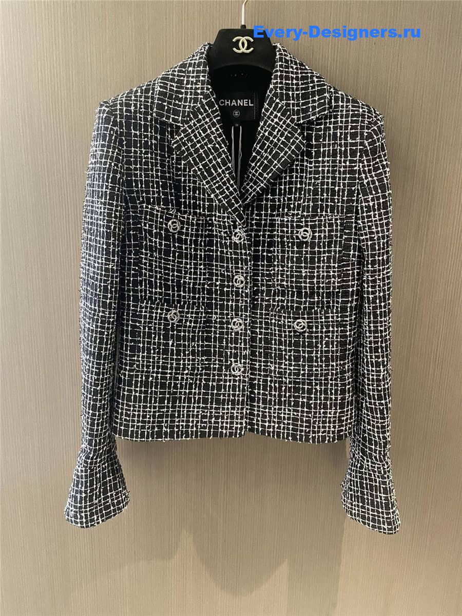 CC black and white check jacket