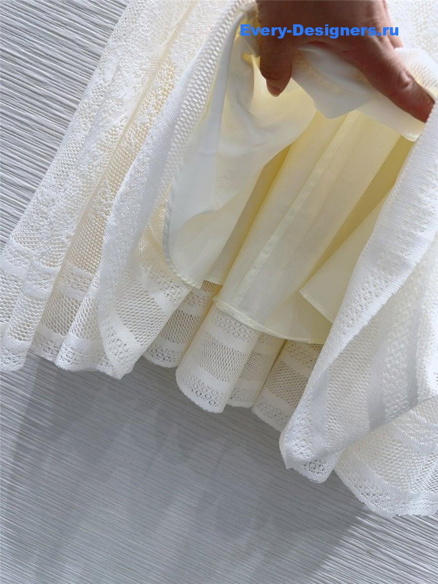 D10r water soluble lace skirt