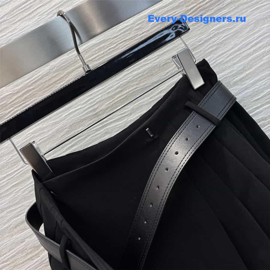 D10r belt pleated skirt