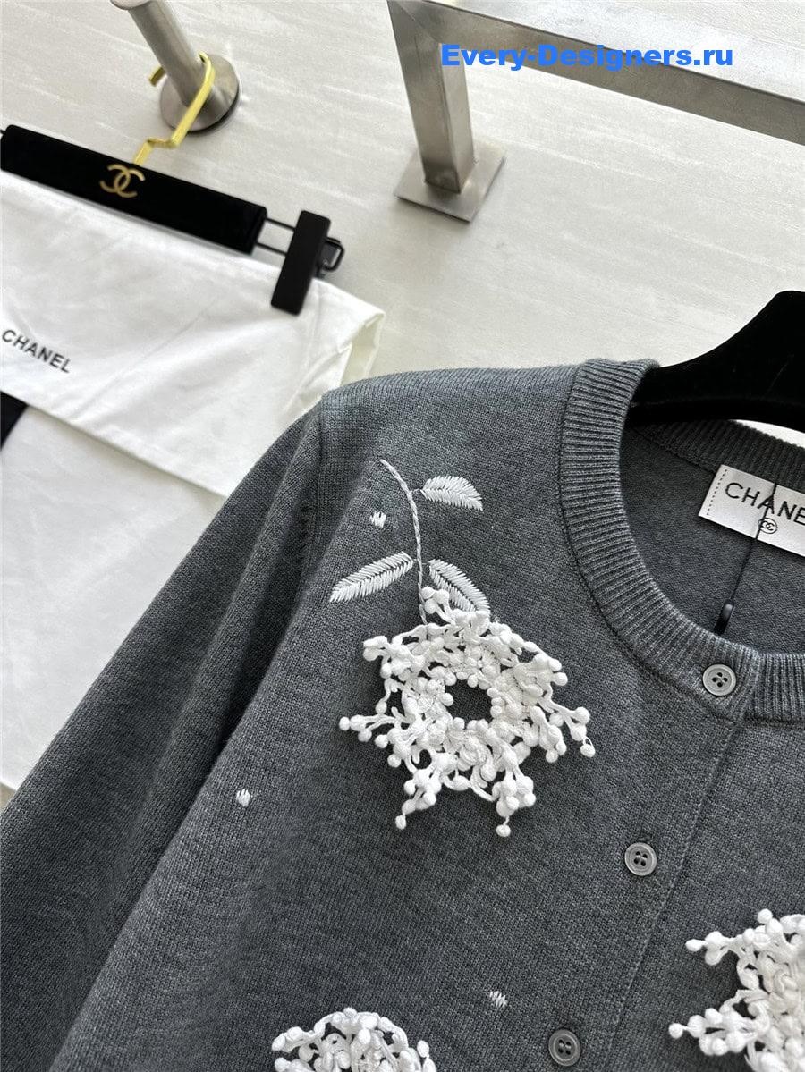 CC Edelweiss embroidered cardigan