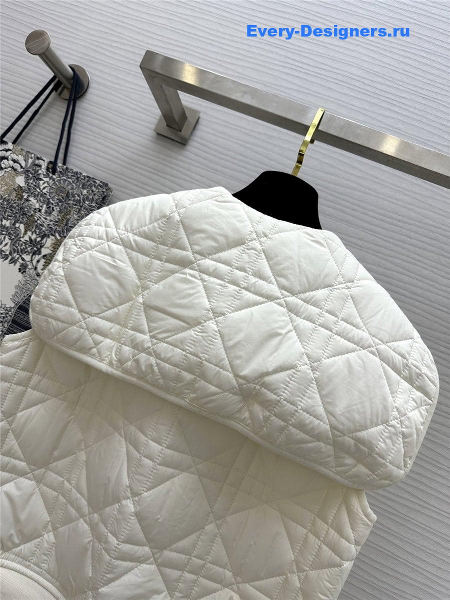 D10r quilted vest jacket